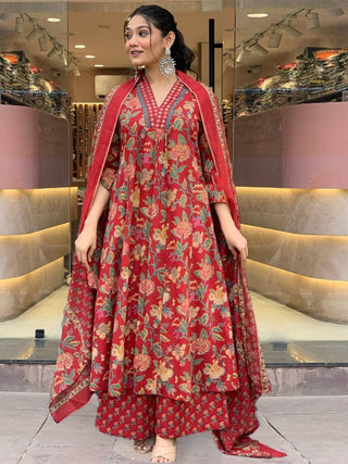 Divine Drape Women's Roman Slub Printed Anarkali Kurta Palazzo With Dupatta - Red