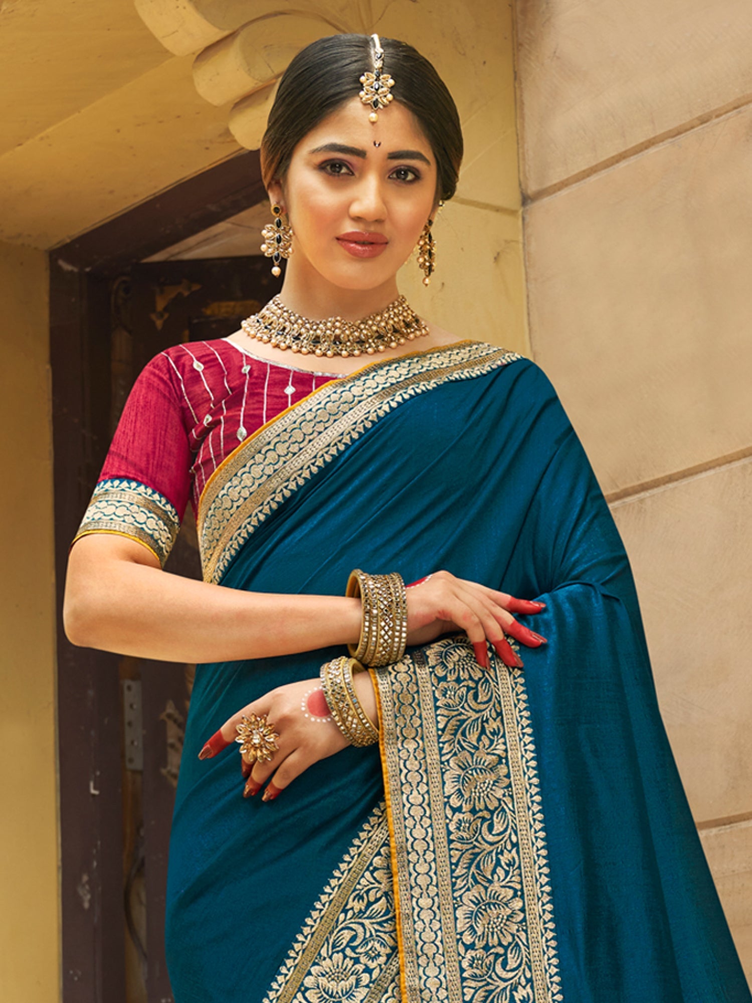 NOZ2TOZ Women's Vichitra Silk Pink Woven Design Designer Saree With Blouse Piece - Distacart