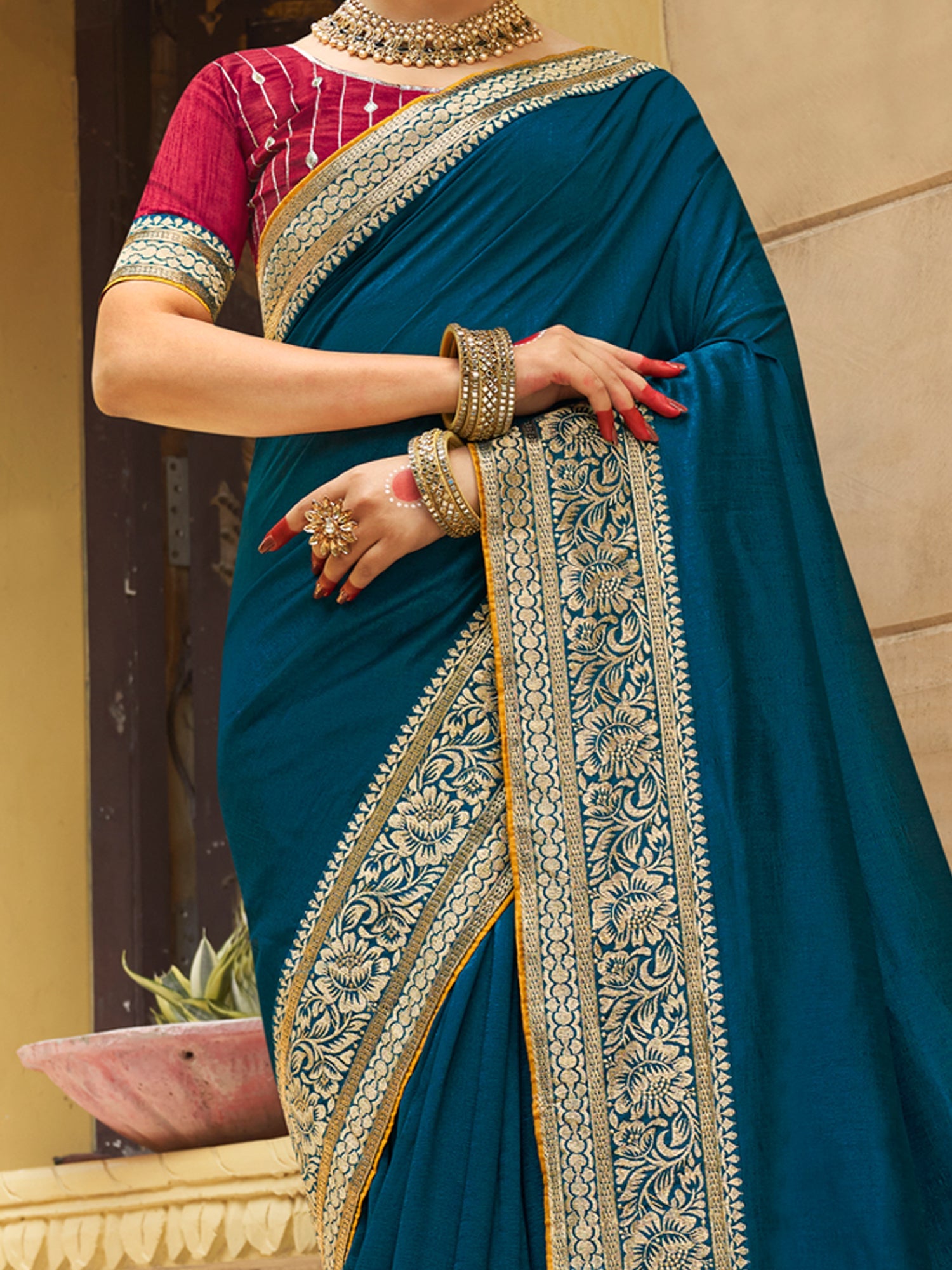 NOZ2TOZ Women's Vichitra Silk Pink Woven Design Designer Saree With Blouse Piece - Distacart