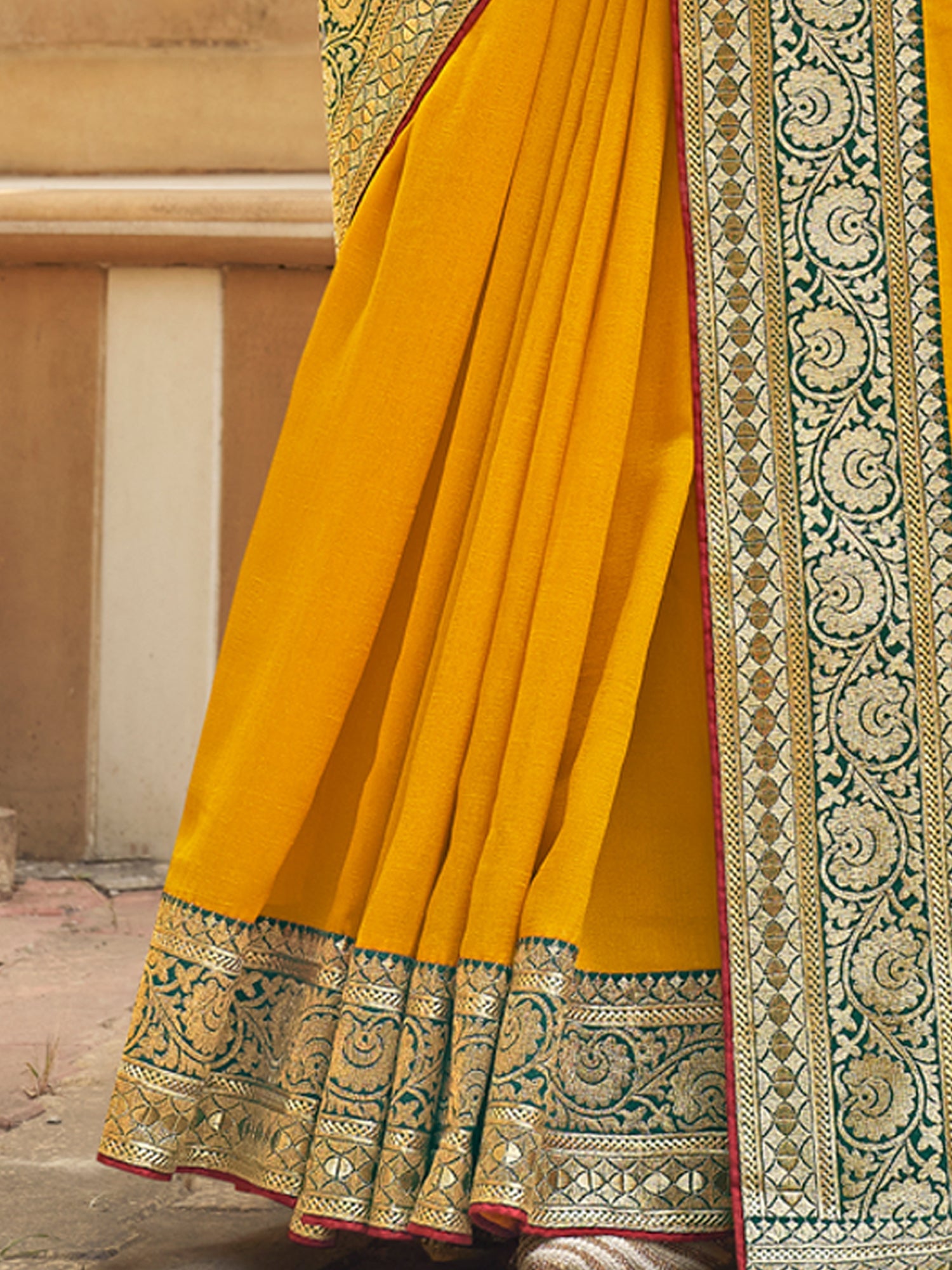 NOZ2TOZ Women's Vichitra Silk Green Woven Design Designer Saree With Blouse Piece - Distacart