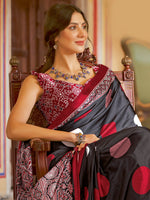 Thumbnail for NOZ2TOZ Women's Crepe Black Printed Designer Saree With Blouse Piece - Distacart