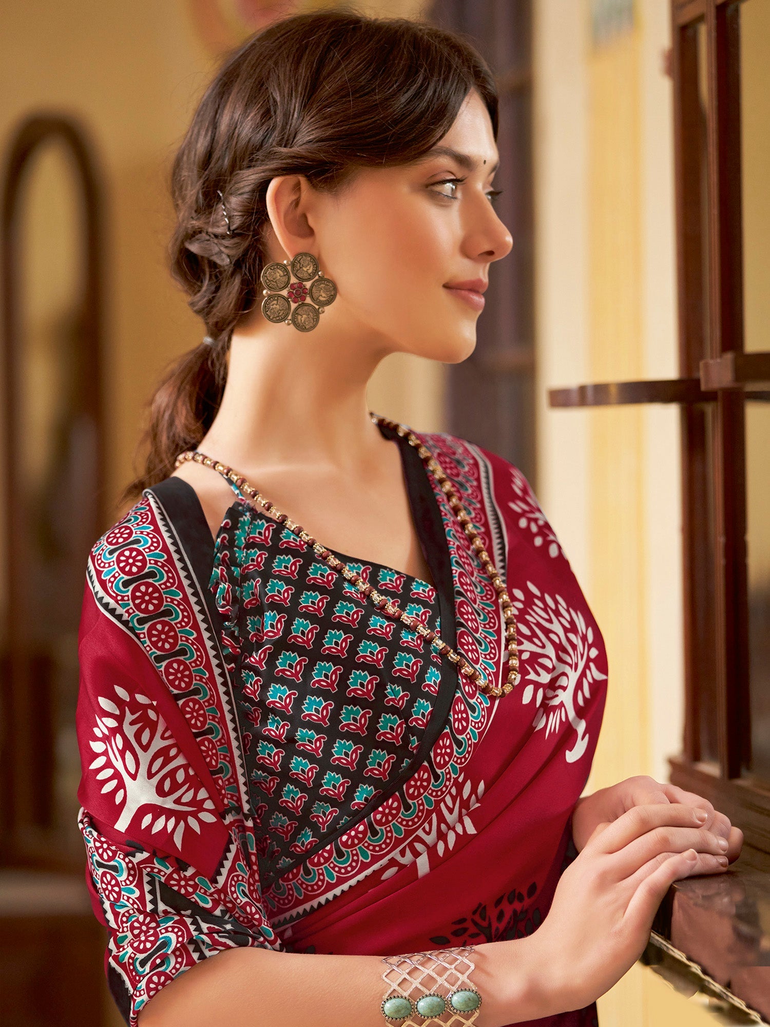 NOZ2TOZ Women's Crepe Red Printed Designer Saree With Blouse Piece - Distacart