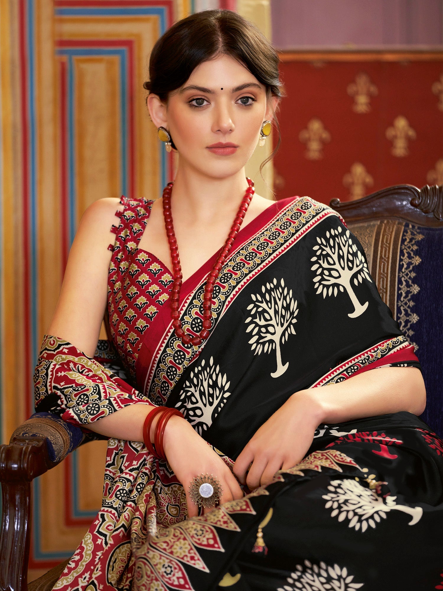 NOZ2TOZ Women's Crepe Black Printed Designer Saree With Blouse Piece - Distacart