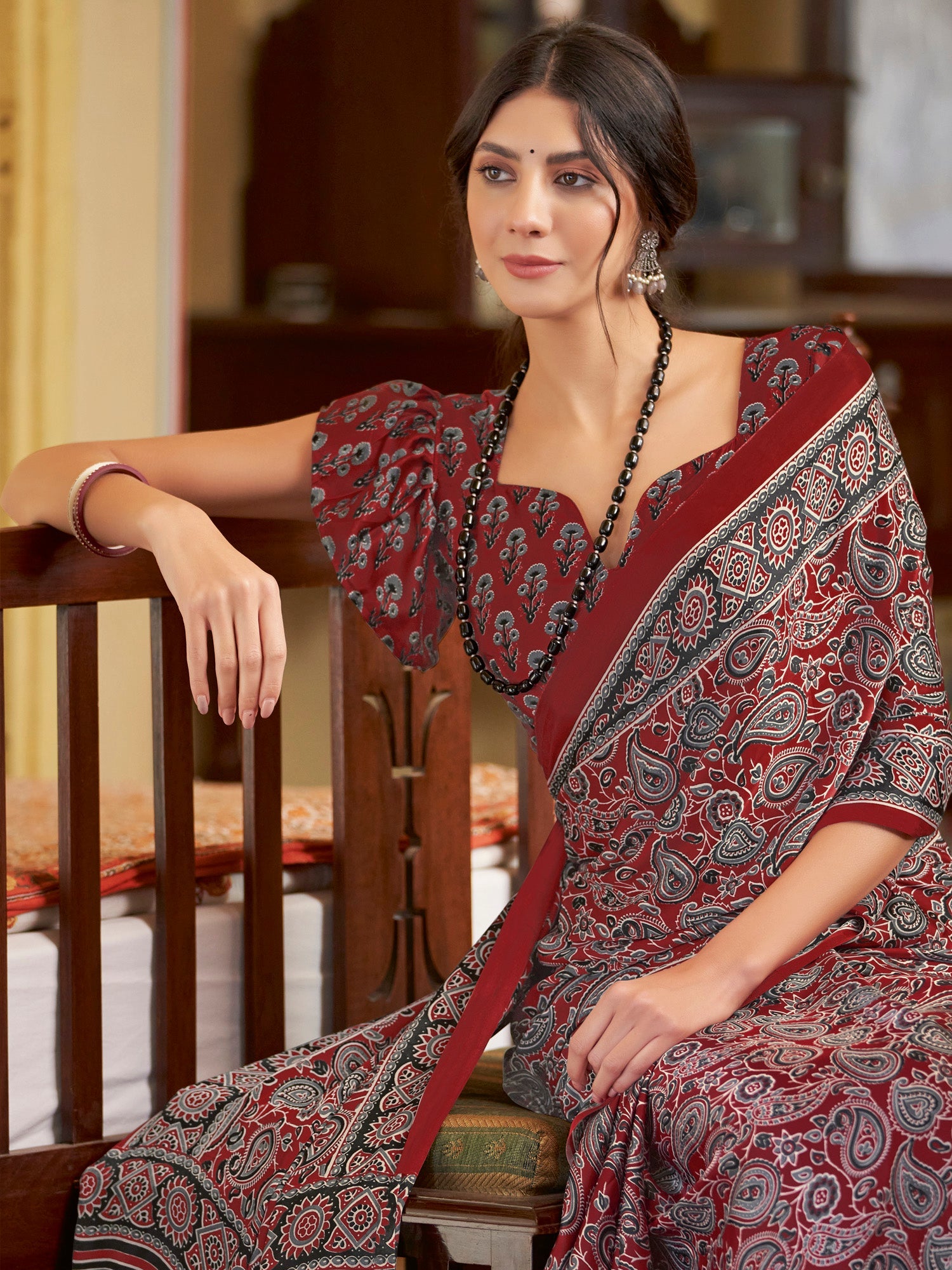 NOZ2TOZ Women's Crepe Maroon Printed Designer Saree With Blouse Piece - Distacart