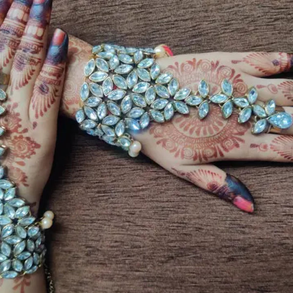 Jewel City Bridal Haath Phool Hand Jewelry - Crystal Stone Hand Harness - Traditional Indian Wedding Hand Chain - Kundan Hathphool - Distacart