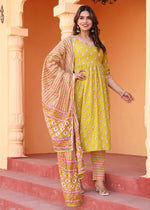 Thumbnail for Alvano Printed Naira Cut Kurti Kurti with Pant and Dupatta Set for Women's and Girls Cotton - Distacart