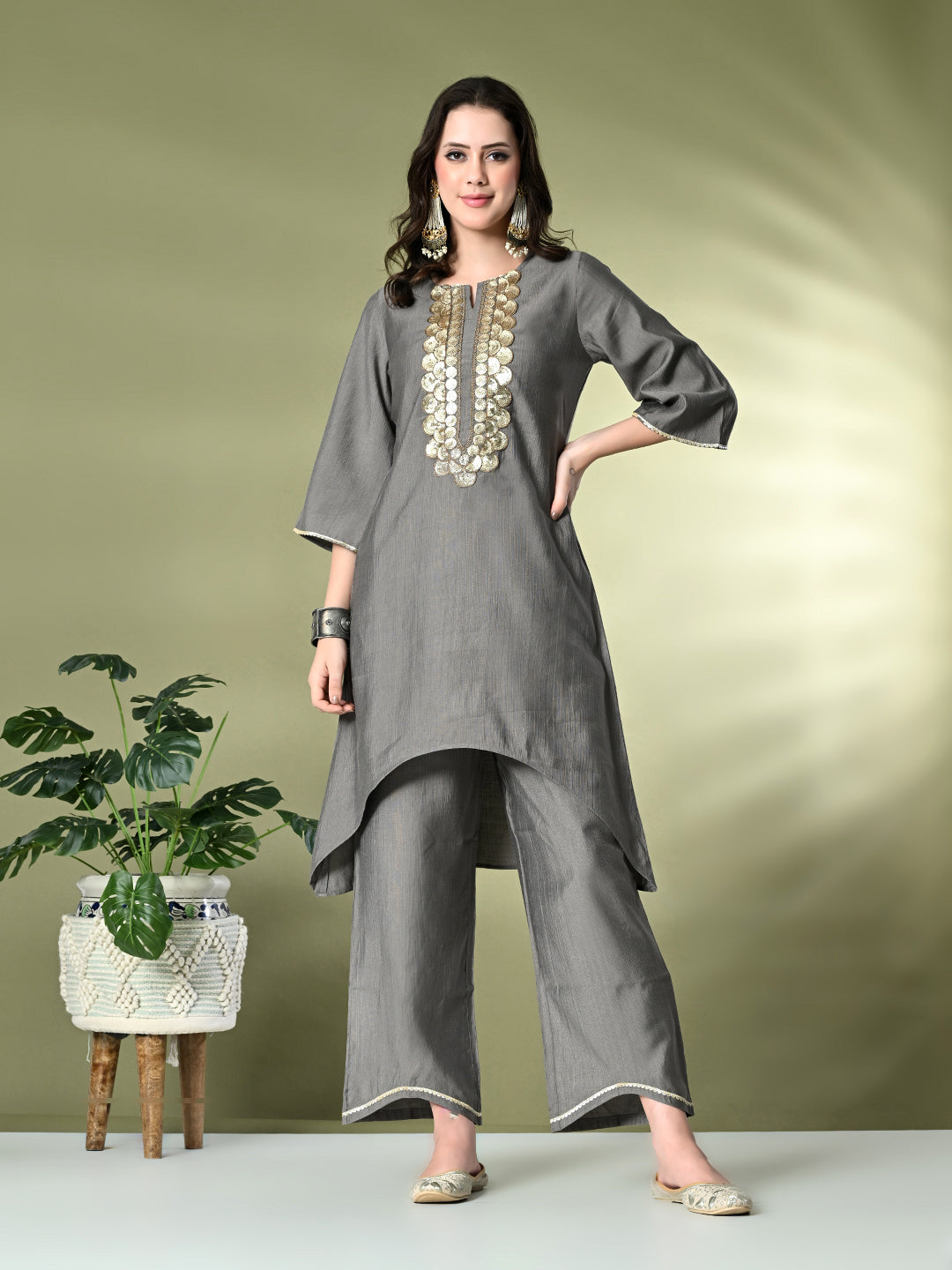 Myshka Women's Embroidered Keyhole Neck Bell Sleeves Kurta & Palazzos Sets in Grey Color - Distacart