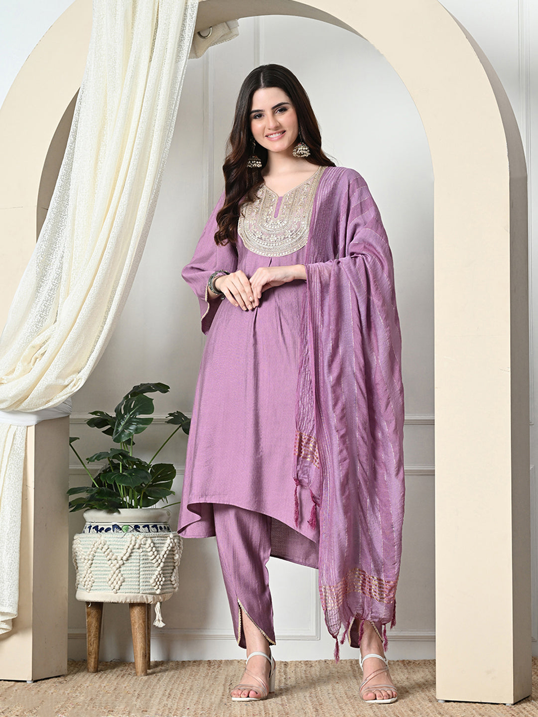 Myshka Women's Embroidered V-Neck Bell Sleeves Kurta & Dhoti Pants With Dupatta Sets in Lavender Color - Distacart