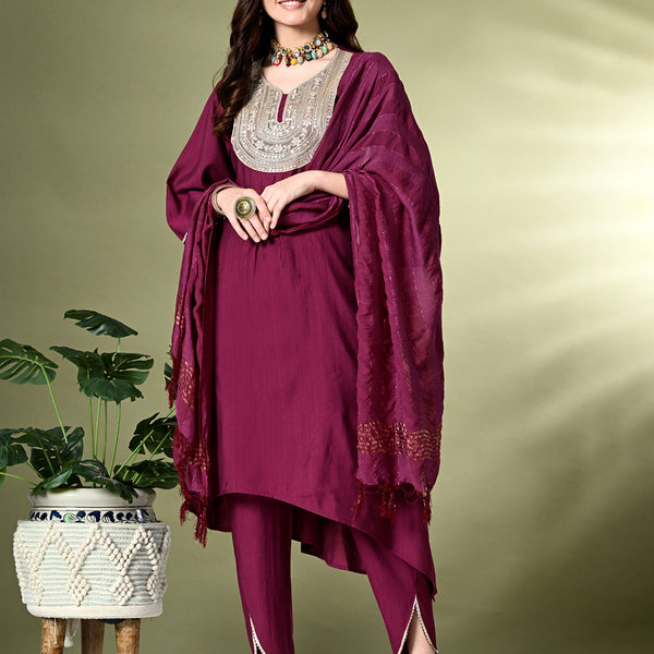 Myshka Women's Embroidered V-Neck Bell Sleeves Kurta & Dhoti Pants With Dupatta Sets in Magenta Color - Distacart