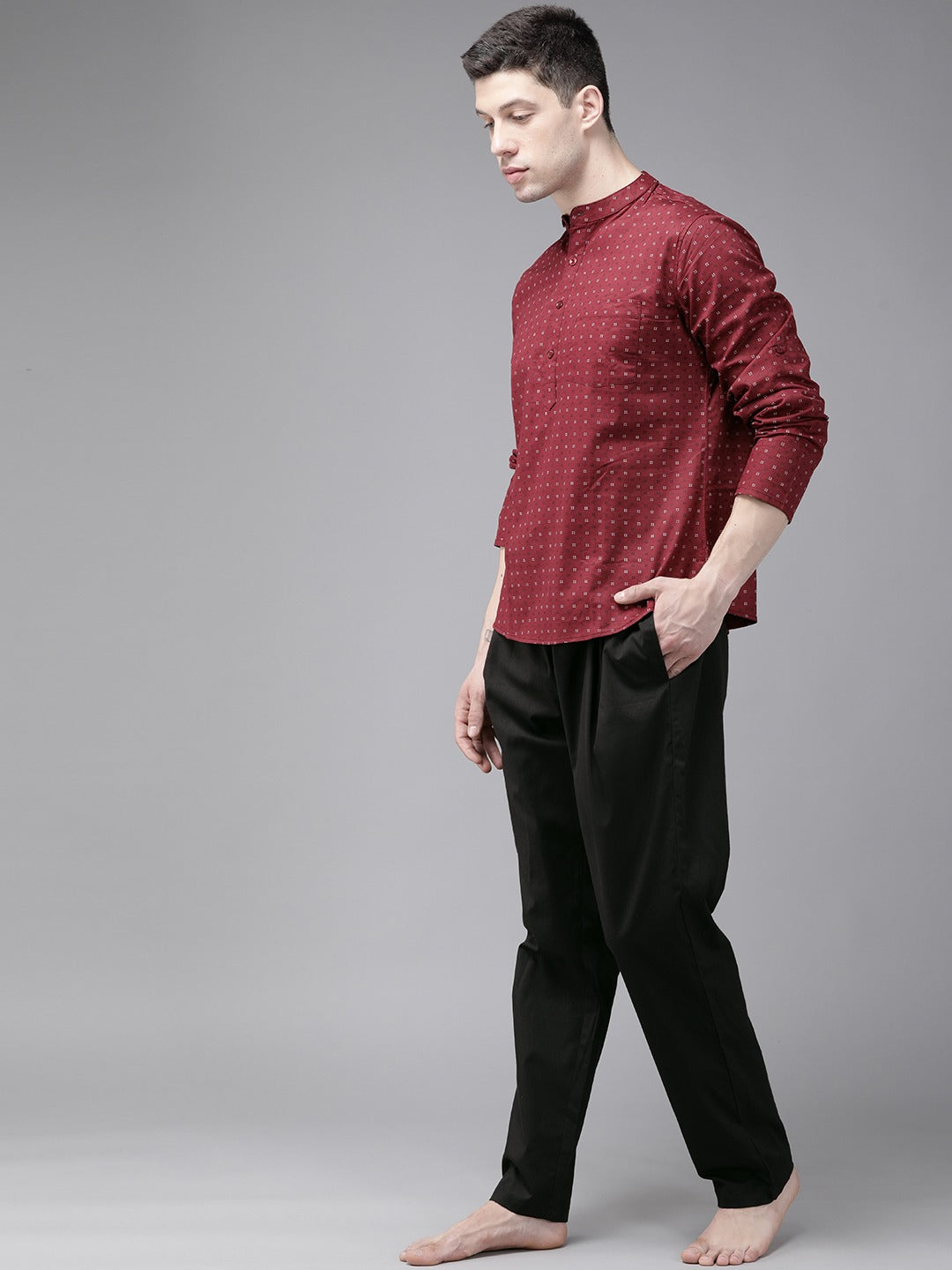 MULTI SHADES Men Black Solid Pyjamas - Dista