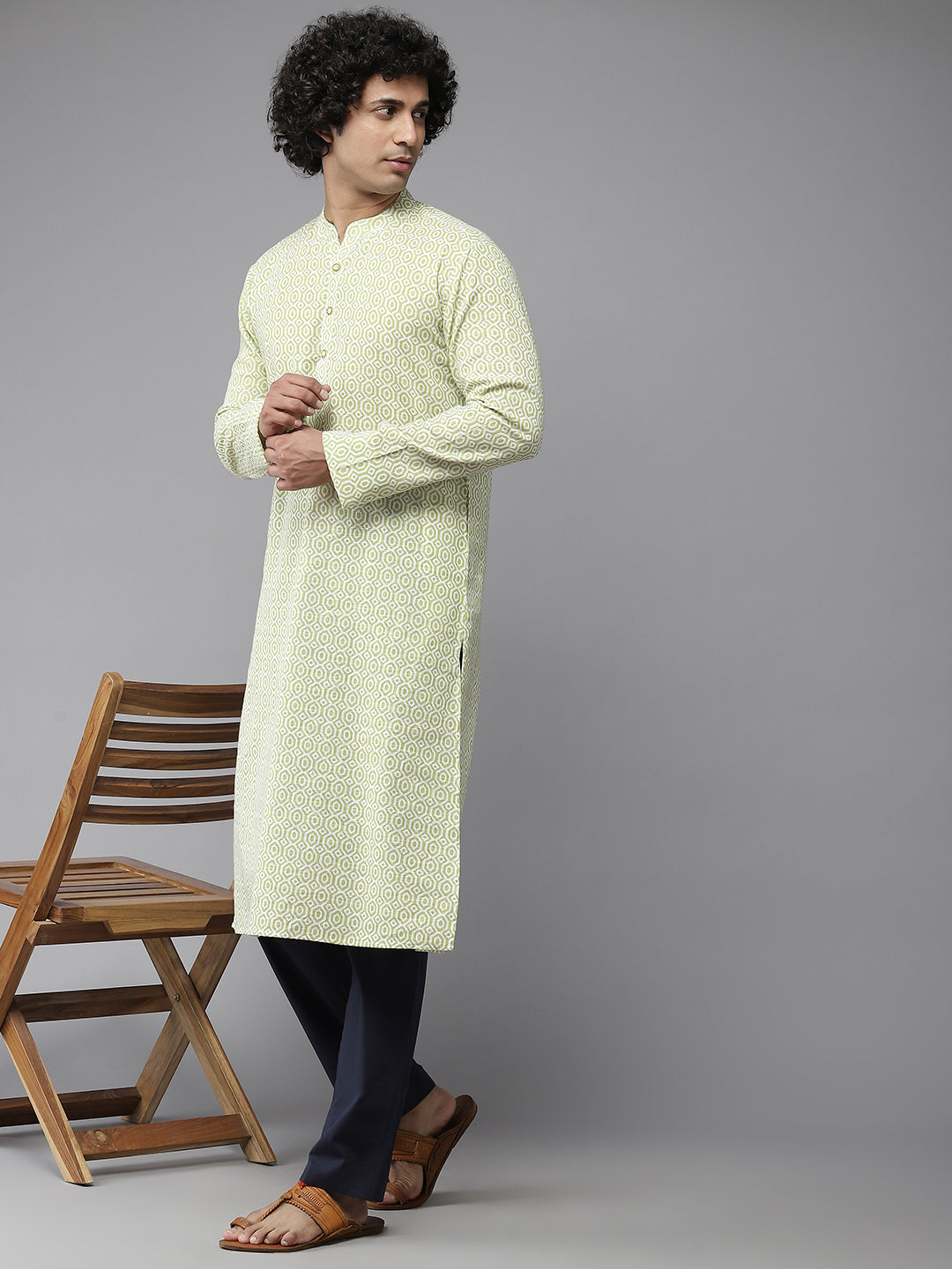MULTI SHADES Men Navy Solid Pyjamas - Dista