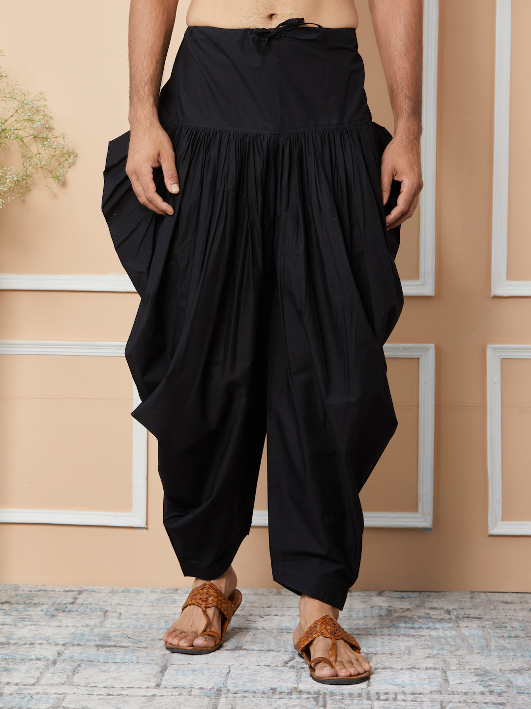 MULTI SHADES Black Mid Rise Loose Fit Pure Cotton Elasticated Solid Pleated Dhoti (Salwar) - Dista