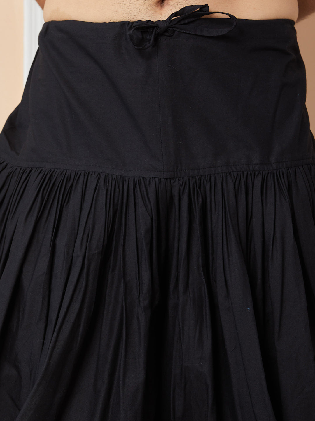 MULTI SHADES Black Mid Rise Loose Fit Pure Cotton Elasticated Solid Pleated Dhoti (Salwar) - Dista