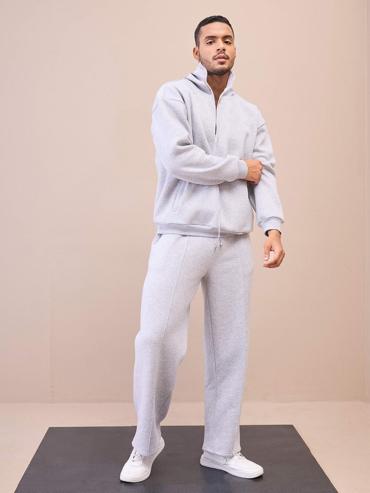 Lyush Men Grey Front Zipper Oversize Sweatshirt