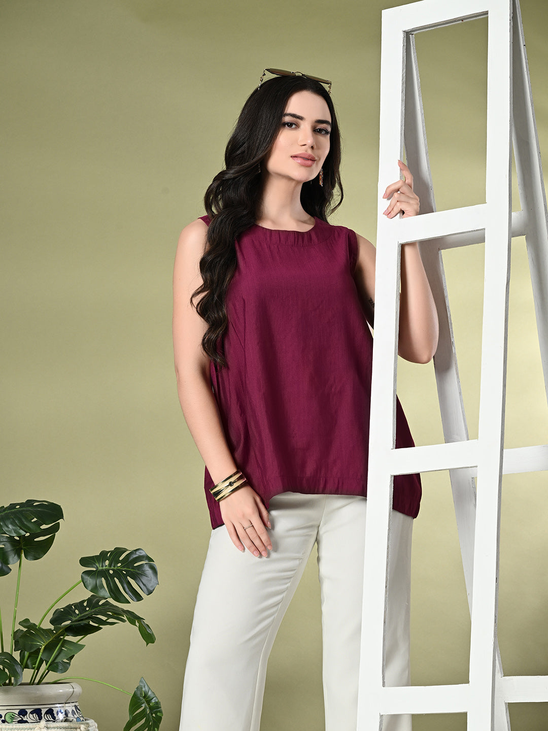 Myshka Women's Solid Embellished Sleeveless Casual Tops In Wine Color - Distacart