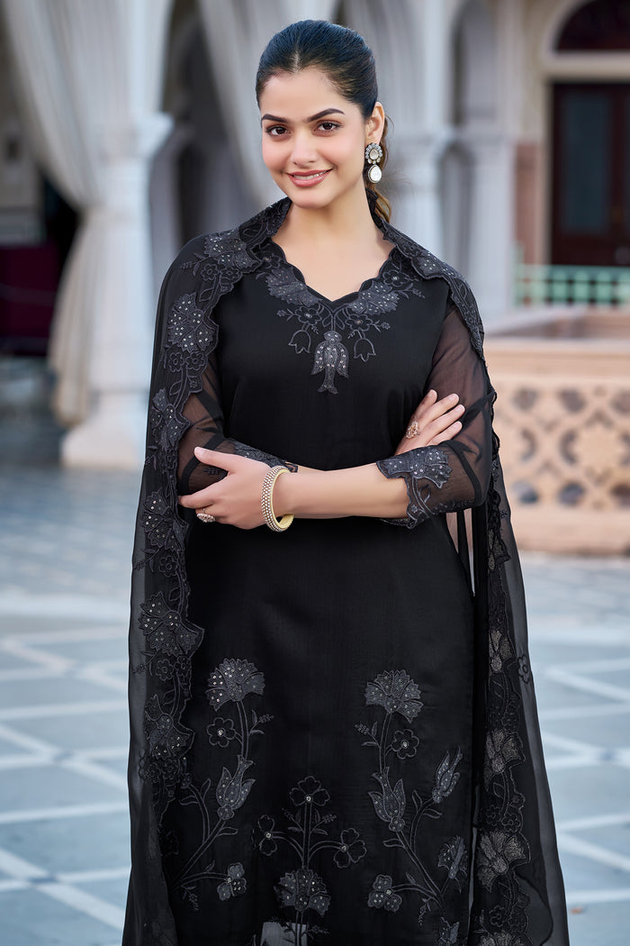The52 Women's Gorgeous Fox Georgette Embroidery Straight Kurta with Pant and Dupatta Set