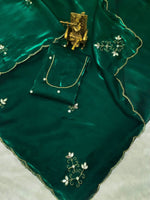 Thumbnail for NOZ2TOZ Women's Jimmy Choo Hand Work Hand Work Green Saree With Blouse Piece - Distacart