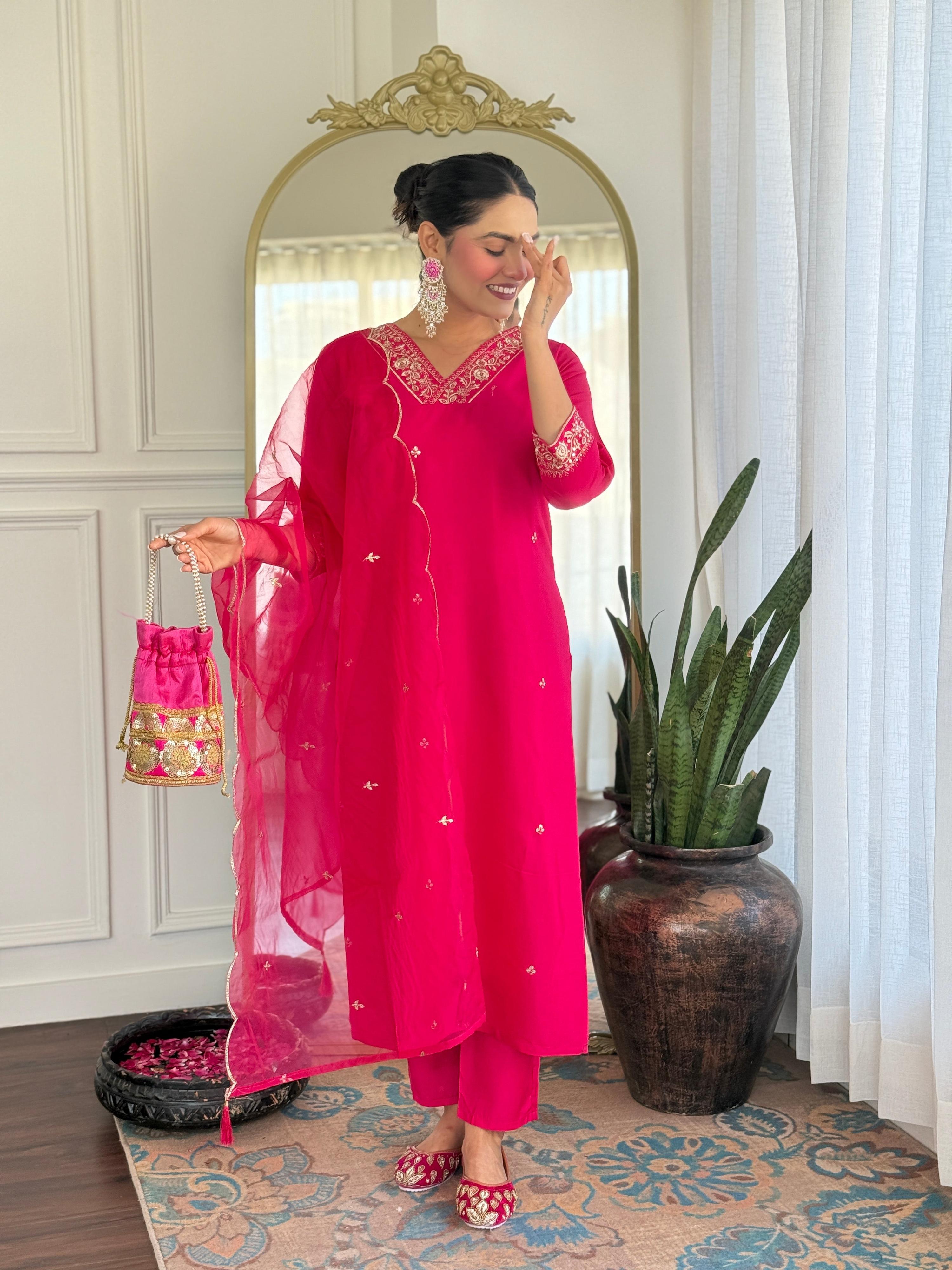 Malishka Women's Pink Viscose Embroidered Straight Kurta Pant With Dupatta