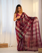 Thumbnail for NOZ2TOZ Sequence Georgette Red Saree With Unstitched Blouse Piece - Distacart
