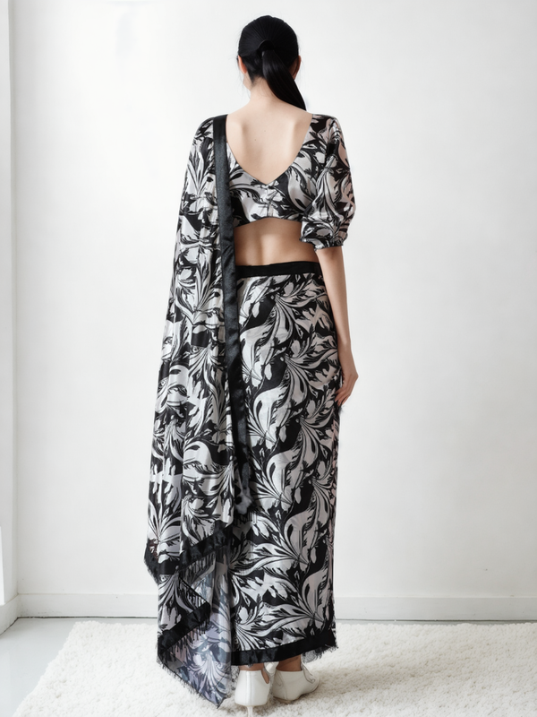 Avantini Chinon Digital Print Ready To Wear Saree With Blouse Piece - Black