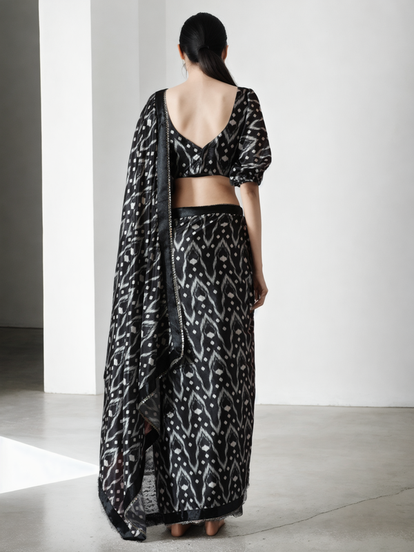 Avantini Chinon Digital Print Ready To Wear Saree With Blouse Piece - Black