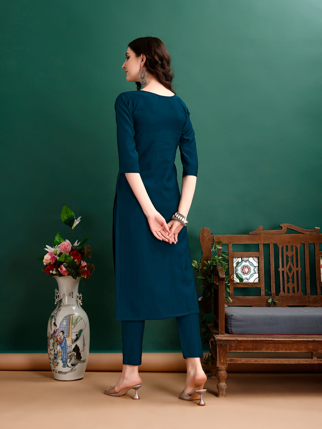 Hand Embroidered Kurta With Pant & Organza Printed Dupatta, Multicolor - Hiral Fashion - Dista