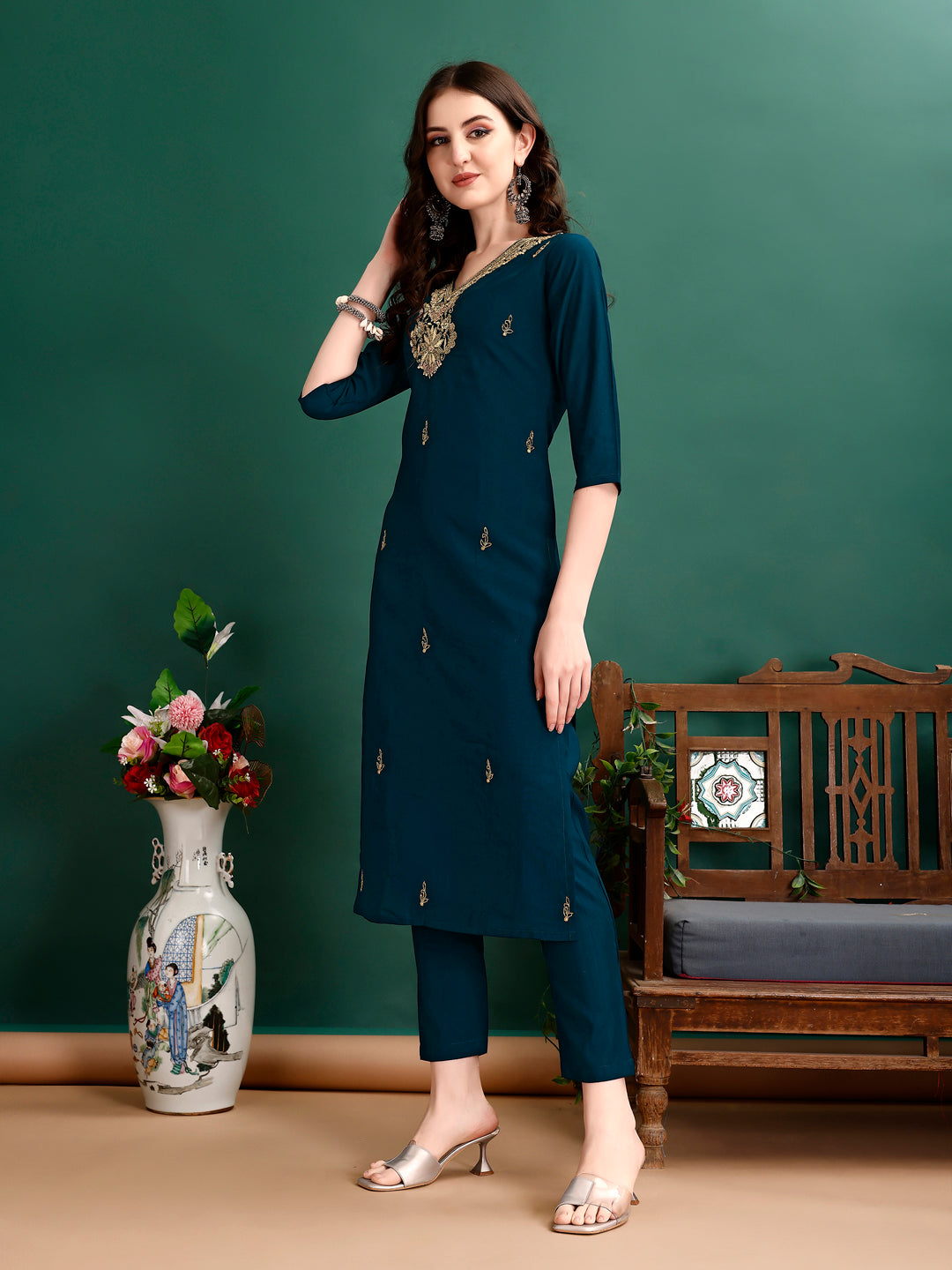 Hand Embroidered Kurta With Pant & Organza Printed Dupatta, Multicolor - Hiral Fashion - Dista
