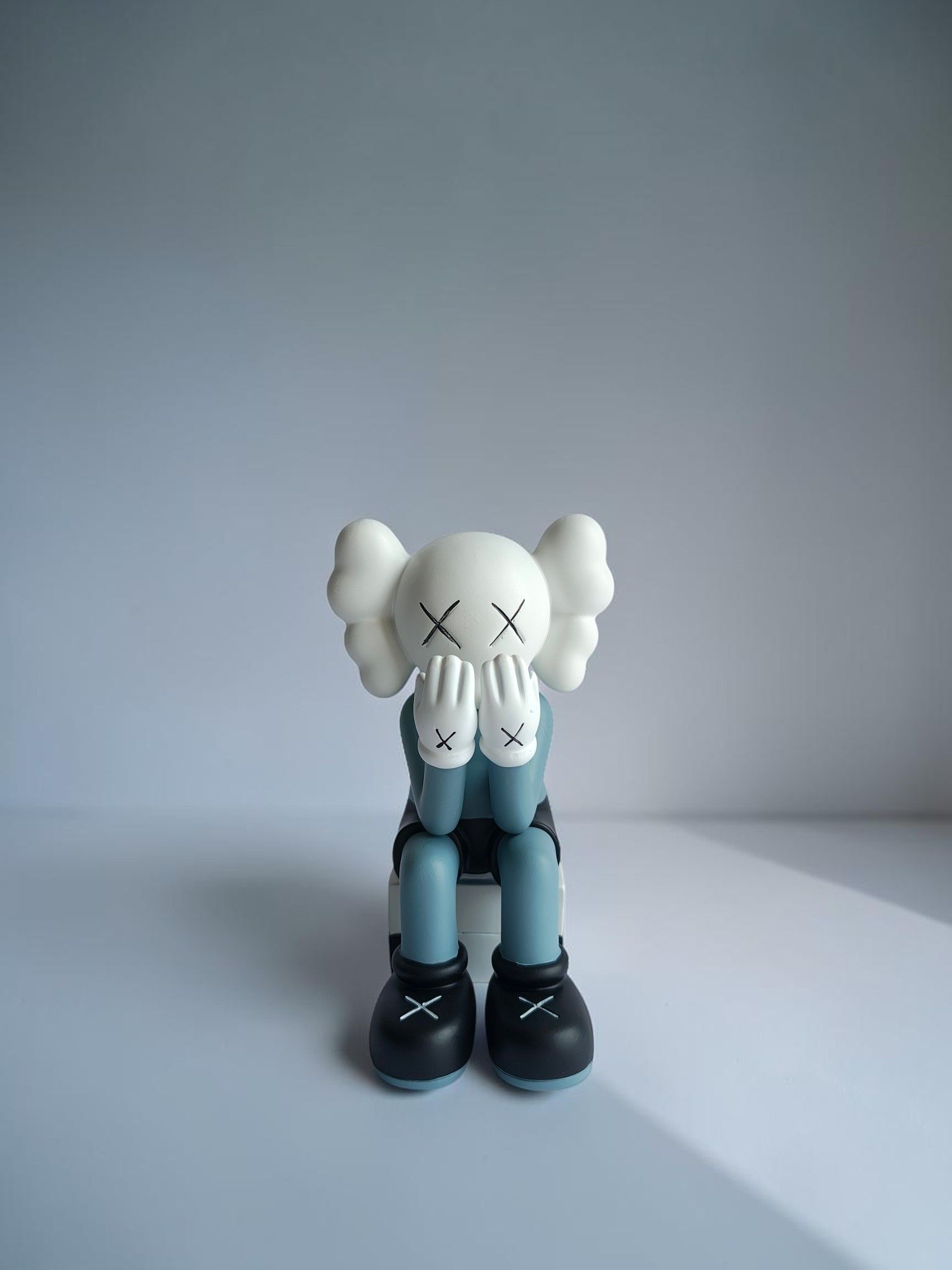 Sun Mun Decors KAWS-Inspired Companion Figure - Passing Through