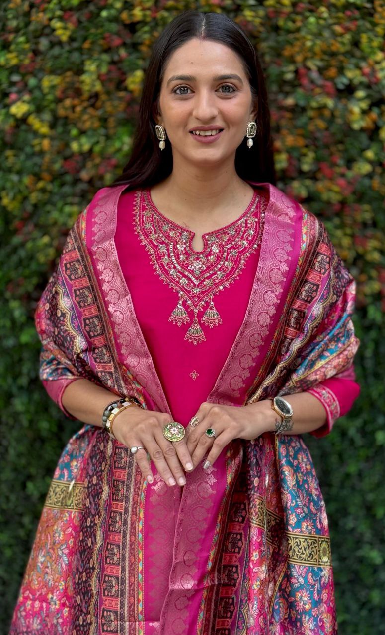 Lorenvalley Fashion Magenta Roman Silk Embroidery Multi Work Kurta Pant with Dupatta