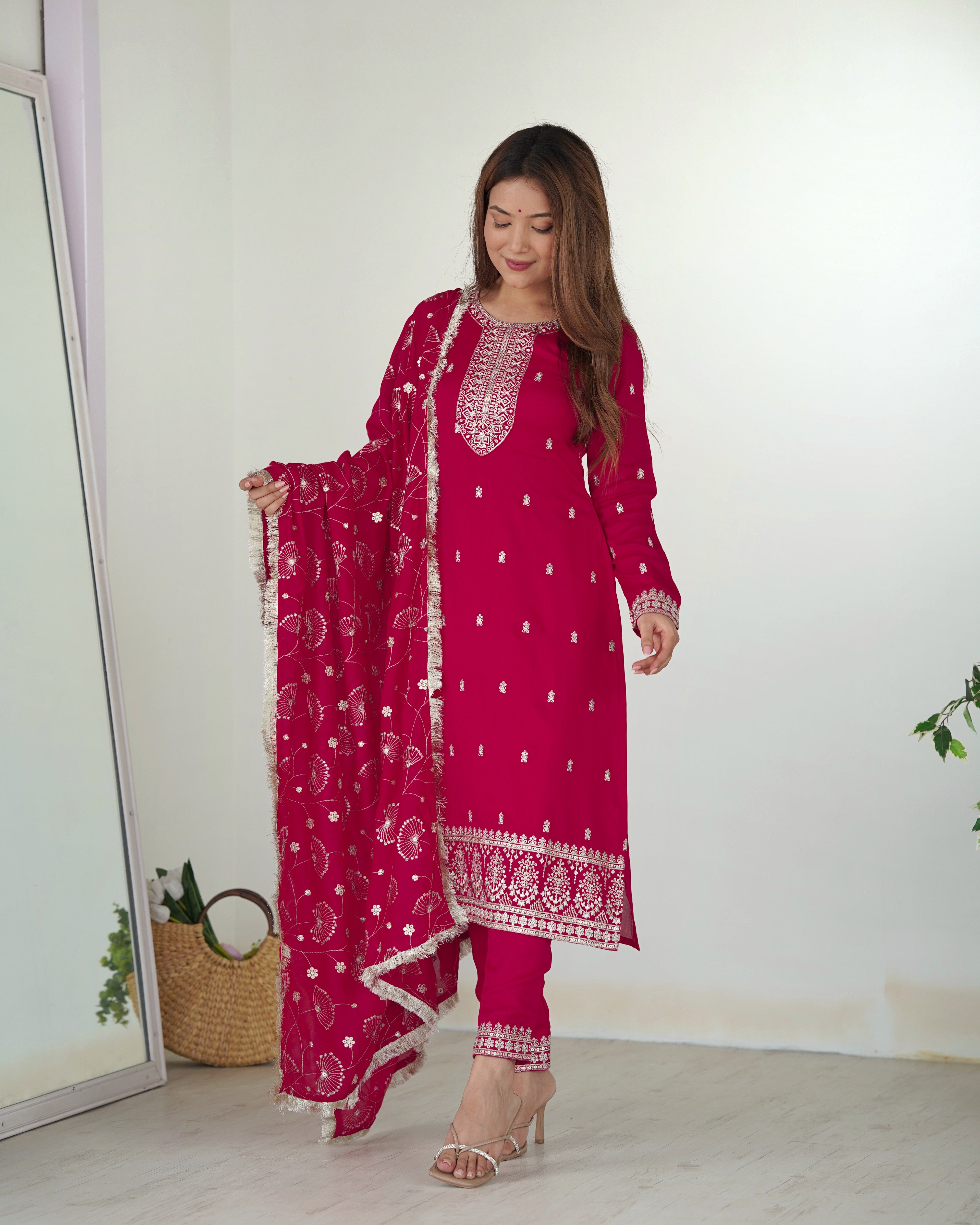 Lorenvalley Magenta Rangoli Silk Embroidery Sequence and Jari Work Kurta Trousers with Dupatta Set - Distacart