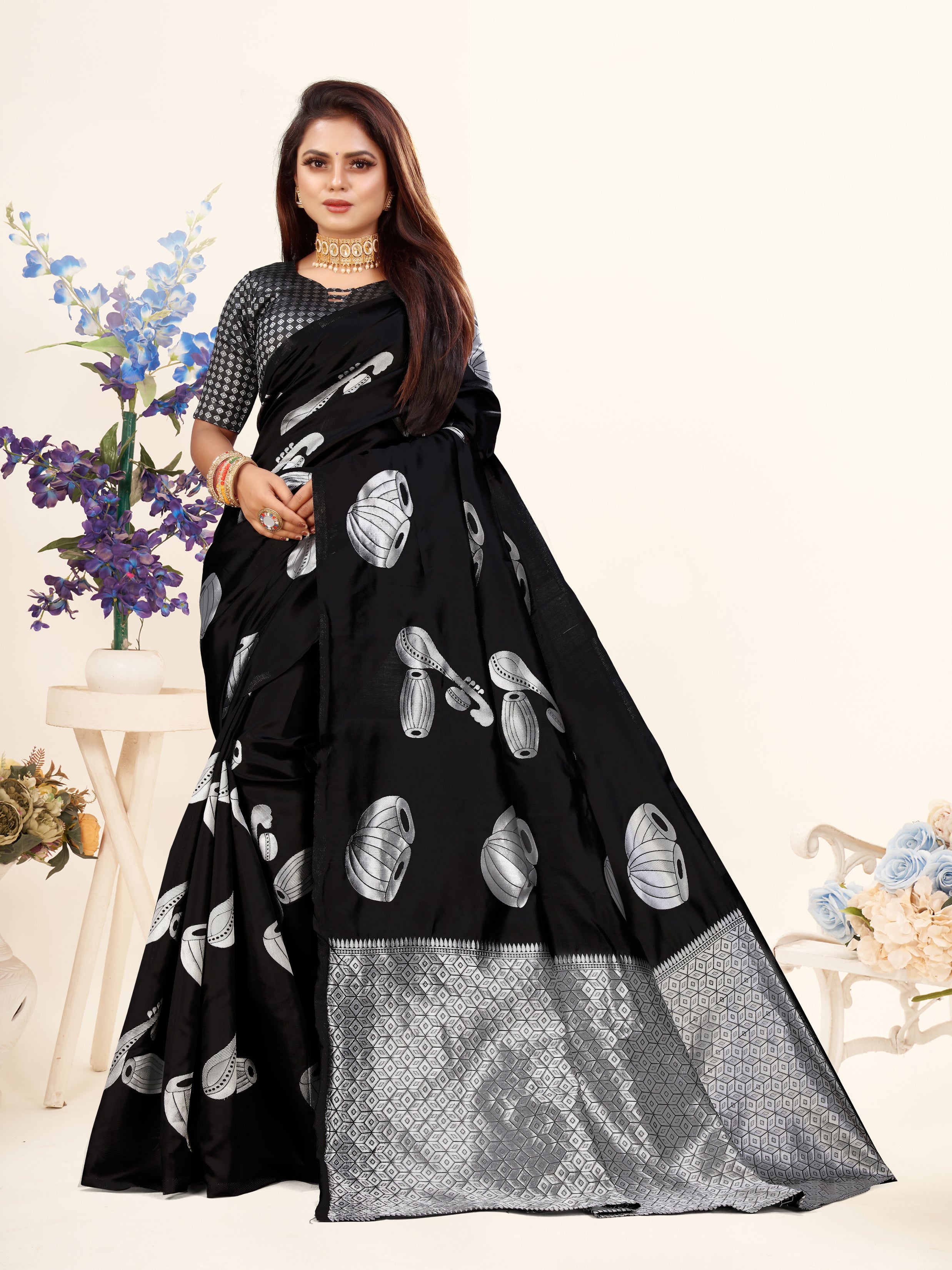 Vedant Vastram Litchi Silk Designer Banarasi Saree - Black - Distacart