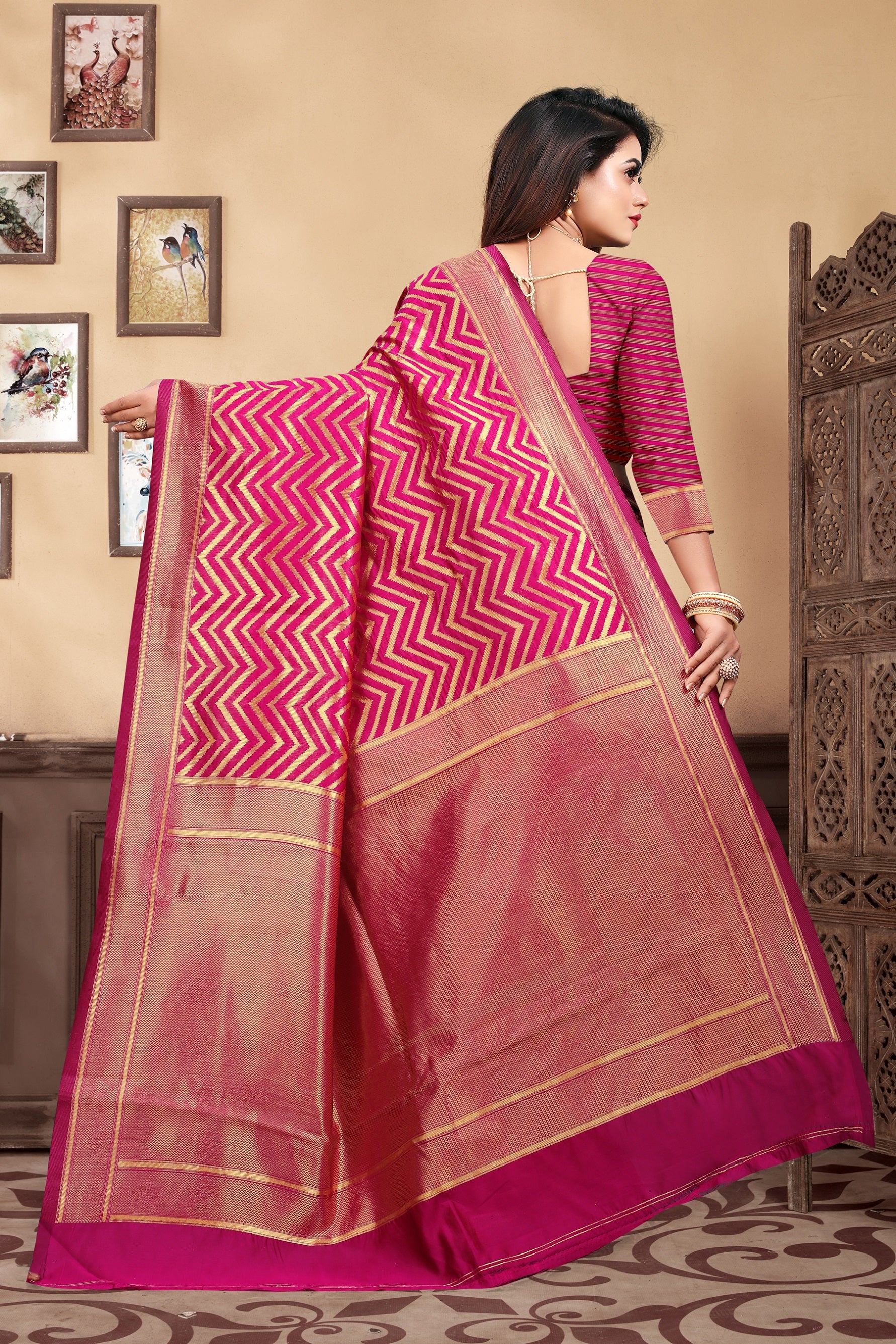 Vedant Vastram Litchi Silk Designer Banarasi Saree - Magenta - Distacart