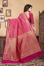 Thumbnail for Vedant Vastram Litchi Silk Designer Banarasi Saree - Magenta - Distacart