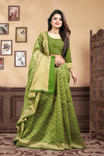 Thumbnail for Vedant Vastram Litchi Silk Designer Banarasi Saree - Mehndi - Distacart