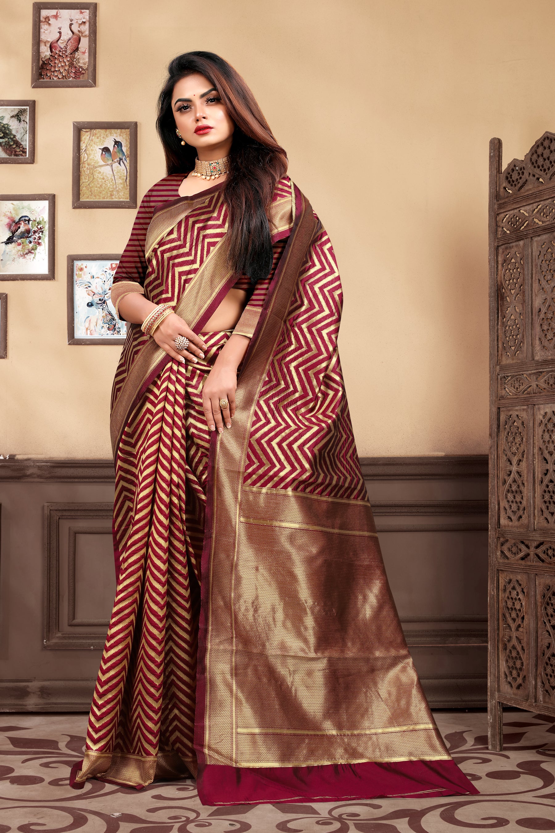 Vedant Vastram Litchi Silk Designer Banarasi Saree - Maroon - Distacart