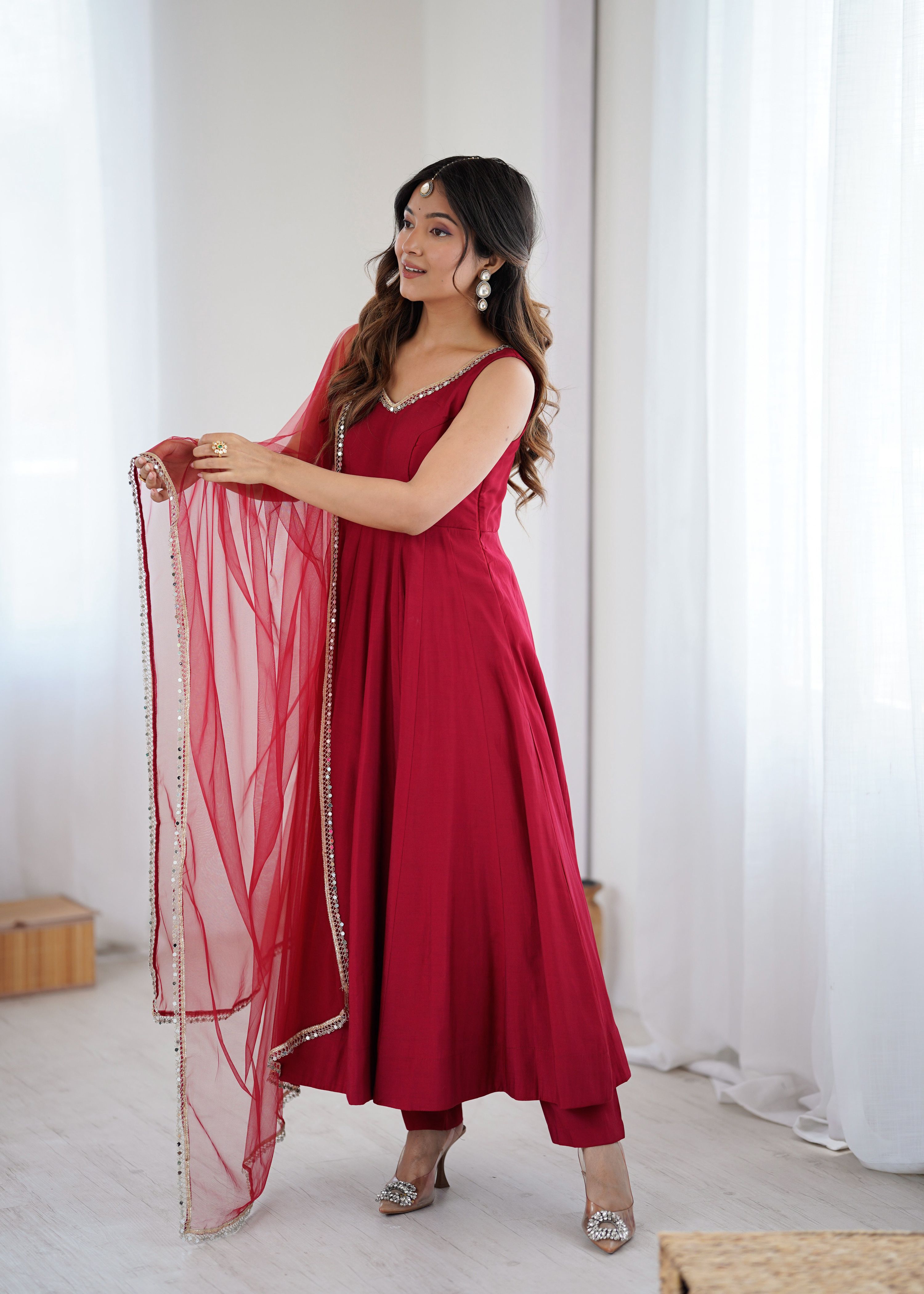 Lorenvalley Fashion Maroon Pure Romansilk Chanderi Fabric Yoke Fancy Lace Work Anarkali Kurta Pant With Dupatta Set