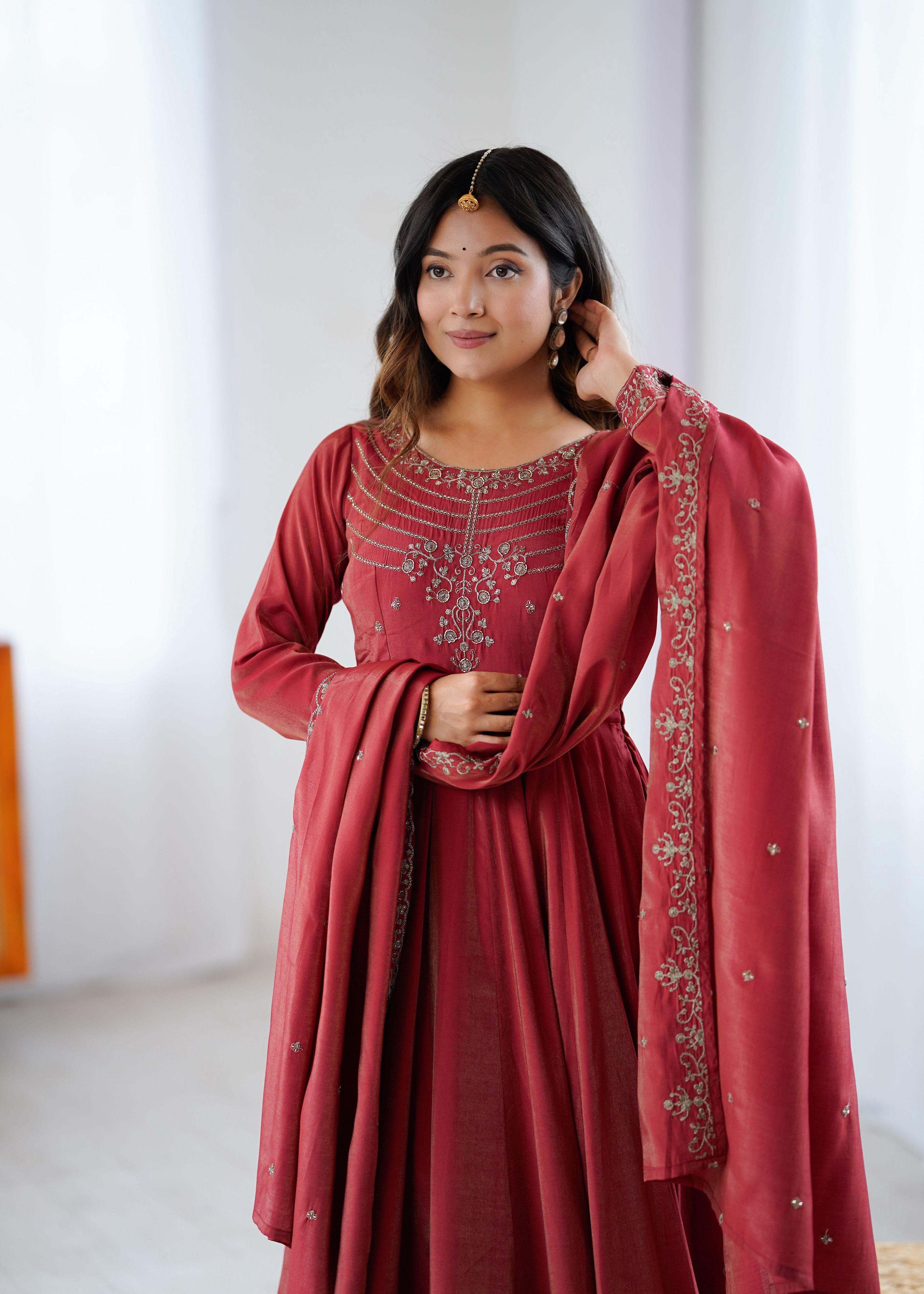 Lorenvalley Fashion Maroon Roman Shimmer Chanderi Silk Yoke Fancy Handwork Beads Work Anarkali Kurta Pant With Dupatta Set