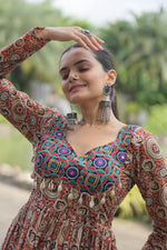 Thumbnail for Lorenvalley Maroon Printed Cotton With Kutchi Gamthi Work And Kodi Lace Kurti - Distacart