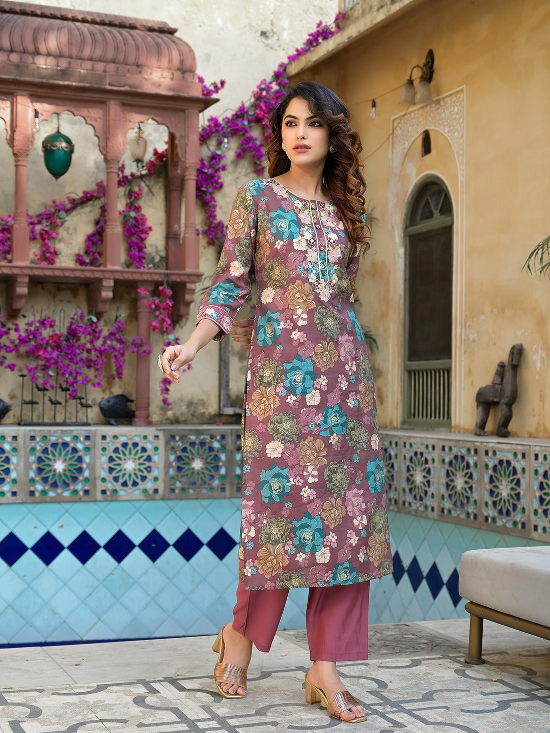 Yufta Mauve Floral,Thread_Work Kurta Trouser Set