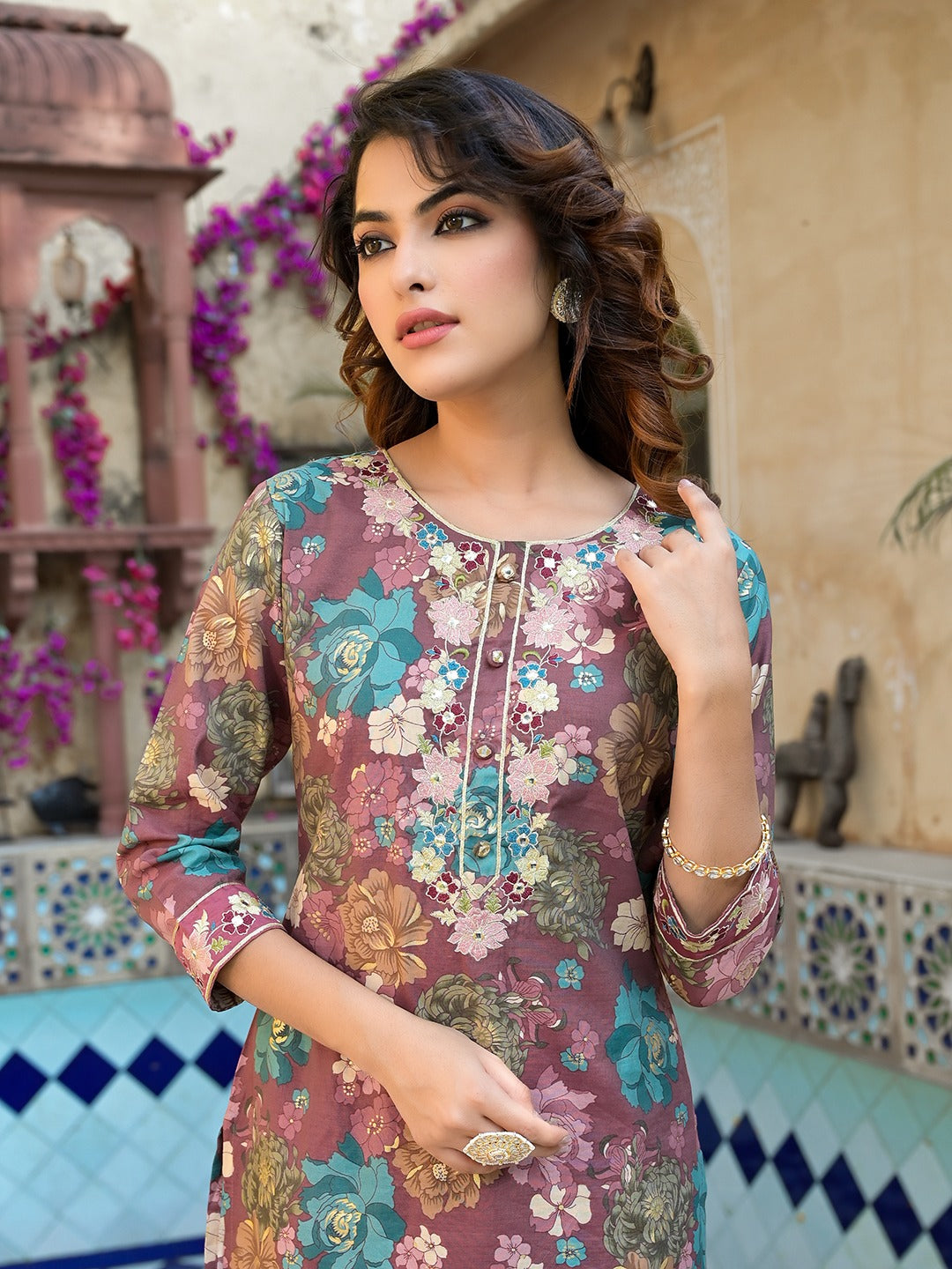 Yufta Mauve Floral,Thread_Work Kurta Trouser Set
