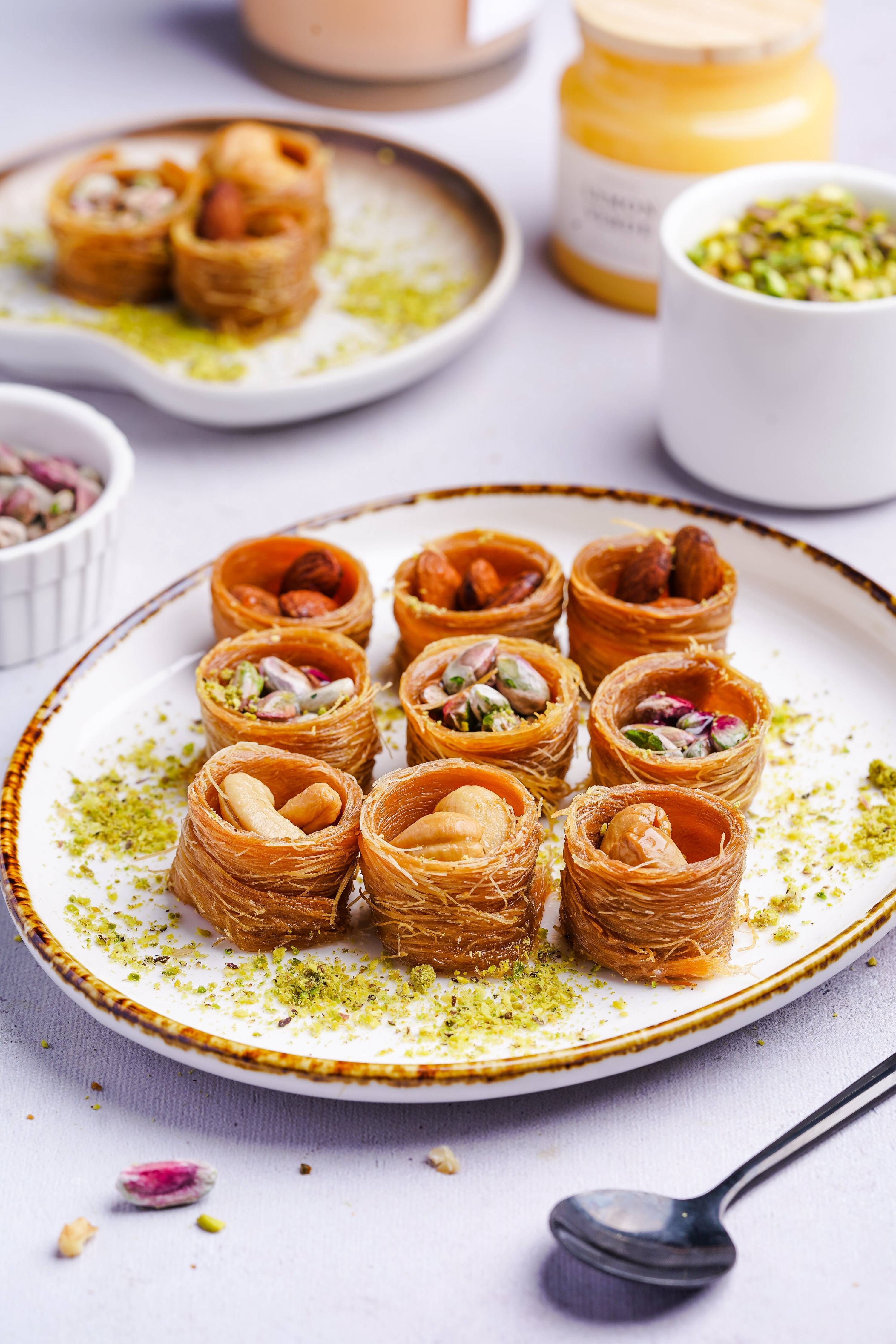Gourmet Baklava Dry Fruit Nest
