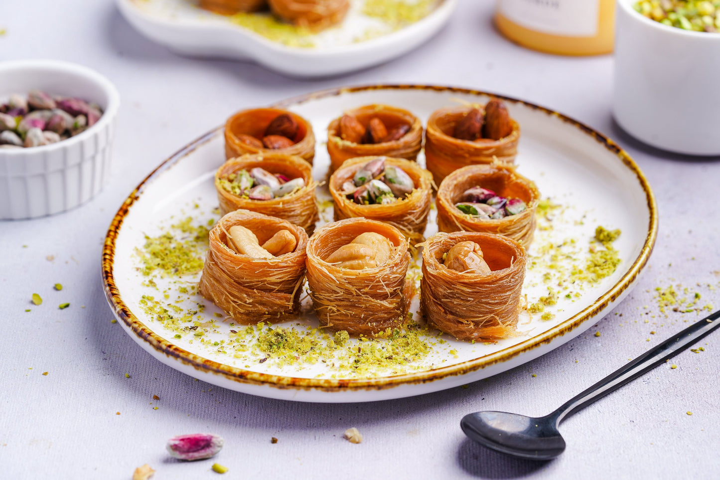 Gourmet Baklava Prime Connoisseur Gift Box - Distacart