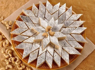Mohana Sweets N Confectioners Kaju Katli - Distacart