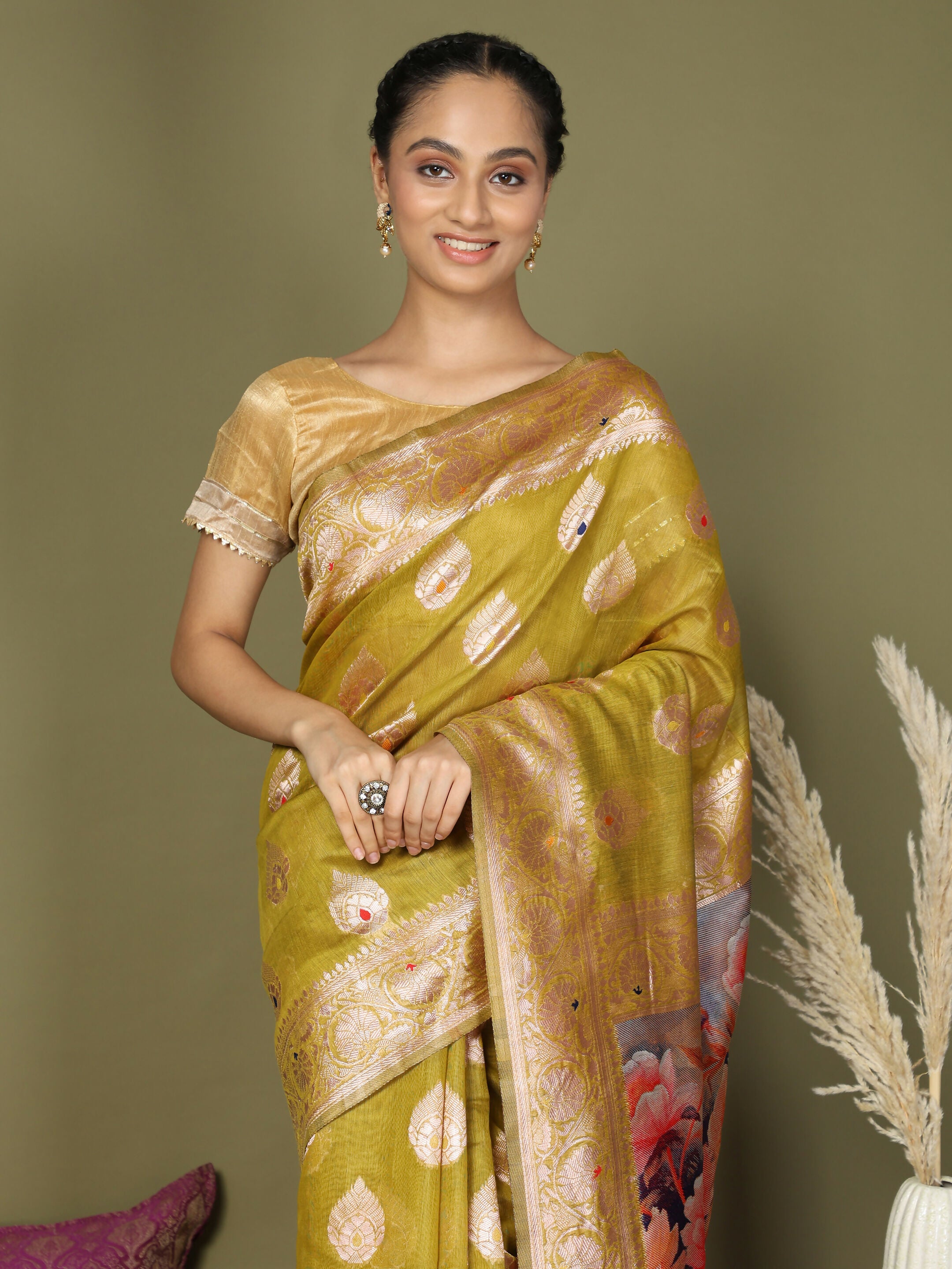 Astita Linen Cotton Mhendi Green Saree