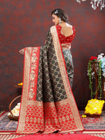 Thumbnail for Vedant Vastram Bottle Green Color Kanjeevaram Patola Silk Saree - Bottle Green - Distacart