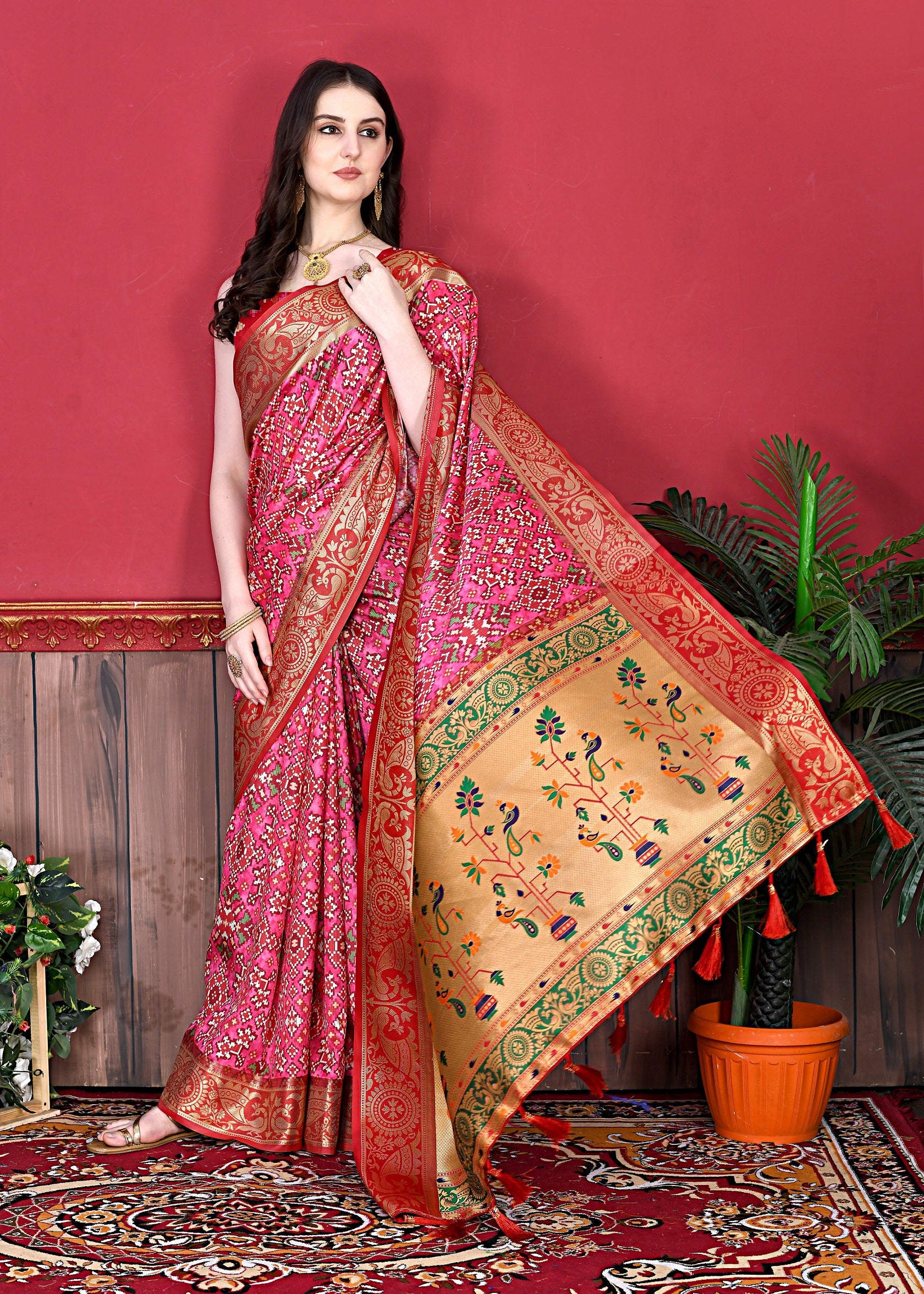 Vedant Vastram Pink Color Kanjeevaram Silk Saree - Pink - Distacart