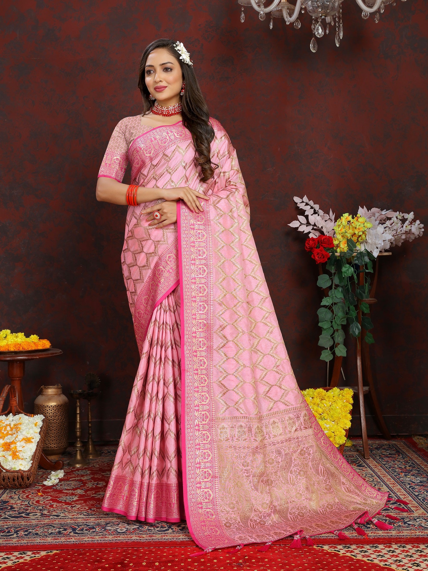 Vedant Vastram Baby Pink Color Banarasi Silk Saree - Baby Pink - Distacart