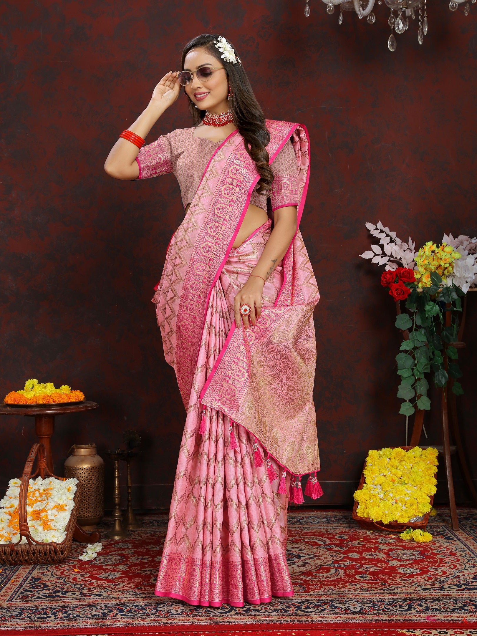 Vedant Vastram Baby Pink Color Banarasi Silk Saree - Baby Pink - Distacart