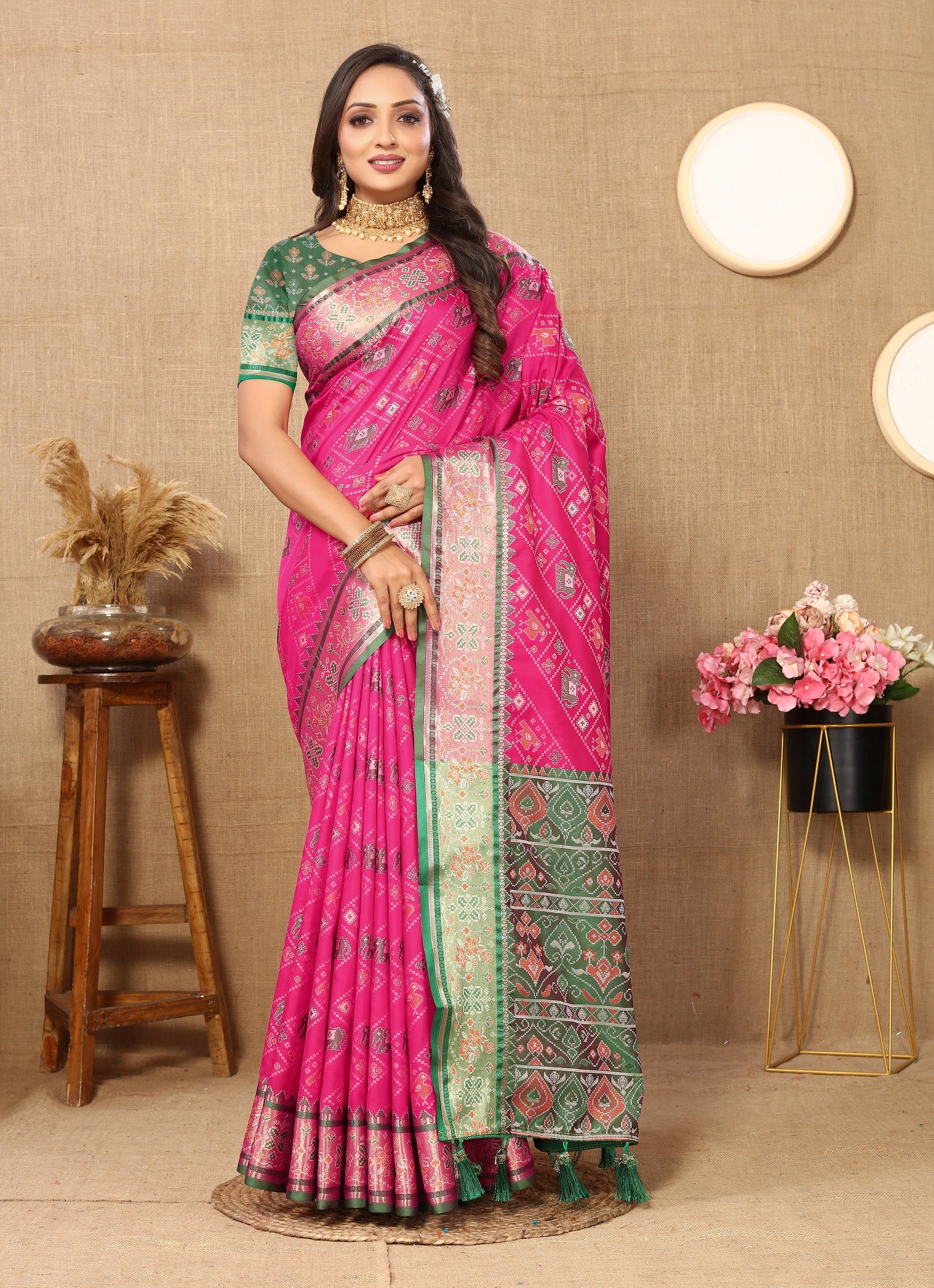 Vedant Vastram Pink Color Kanjeevaram Patola Silk Saree - Pink - Distacart