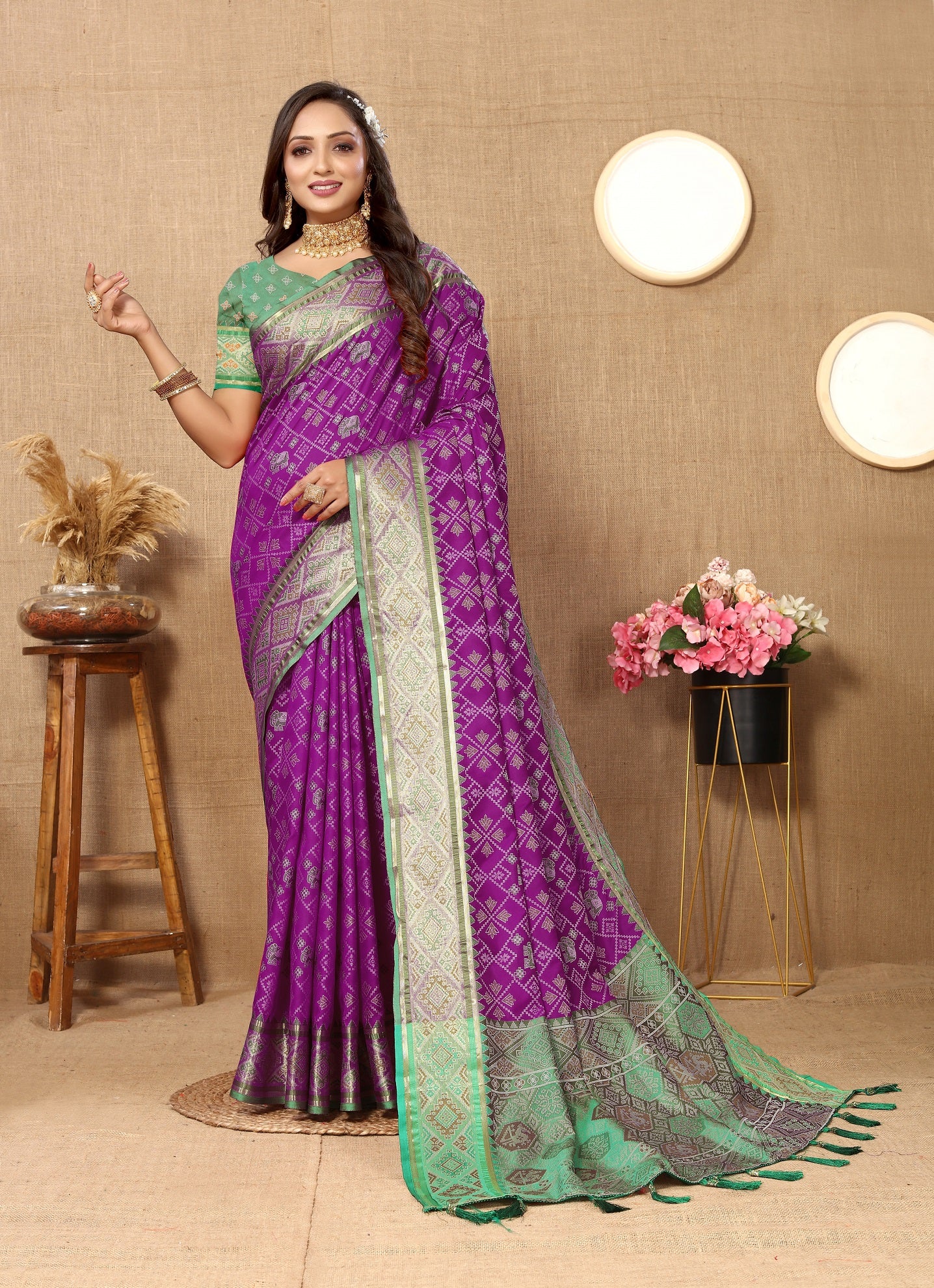 Vedant Vastram Purple Color Kanjeevaram Patola Silk Saree - Purple - Distacart